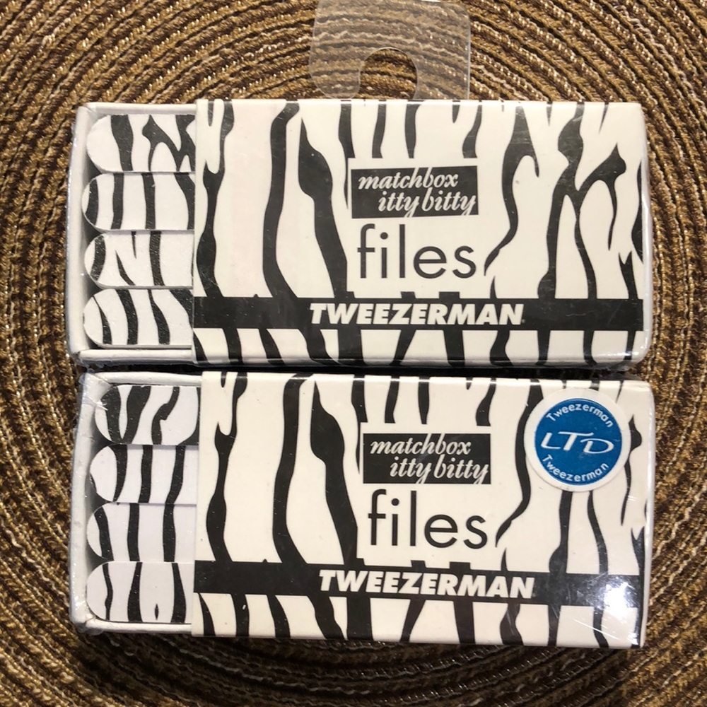 Tweezerman Matchbox Itty Bitty Nail Files